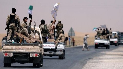 敘利亞 民兵組織發動奪回拉卡作戰