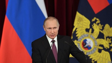 Путин призвал ужесточить наказание за склонение к суициду