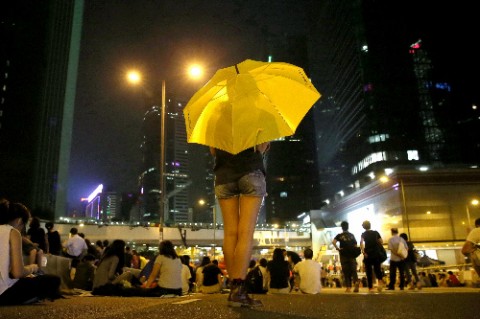香港・雨傘運動の提唱者ら９人、起訴へ　普通選挙訴える