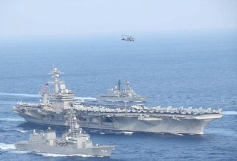 日本海上自衛隊與美軍航母本月罕見地2度實施聯合演訓 目的是牽制中國