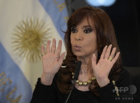 アルゼンチン前大統領、資金洗浄で起訴 別の汚職容疑に続き