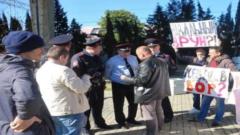 俄羅斯索契的反貪示威者與採訪記者，遭政府逮捕