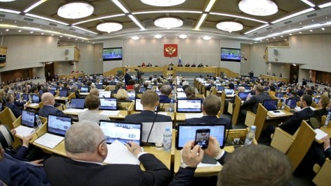 俄羅斯國會呼籲行政部門抵抗遊說現象