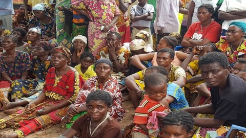 UN refugee agency sending urgent relief items for Congolese civilians fleeing to Angola