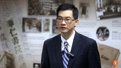 Principal fears Hong Kong school may lose right to teach in English
