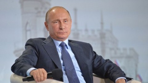白宮讚美國俄羅斯領袖通電話 川蒲會擬7月登場
