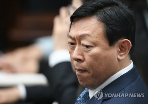 韓国ロッテ会長　初公判で起訴内容を全面否認