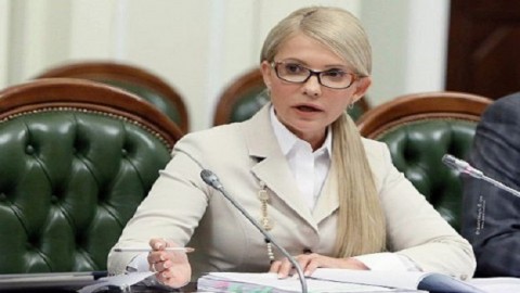 Тимошенко: Украине нужна другая Конституция