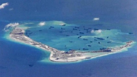 美國「航海自由作戰」 在中國填海建成之人工島12海里內實施急難救助訓練 「顯示中國主張領海是缺少法律根據」