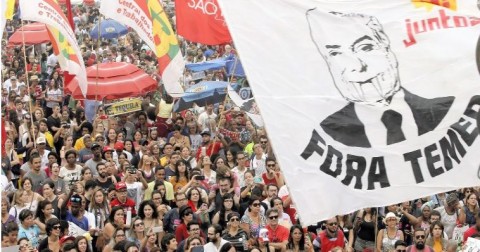 ブラジル　大統領に汚職疑惑　「大手企業から賄賂」証言