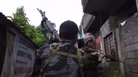 菲律賓軍隊 實施掃蕩伊斯蘭激進派狙擊手作戰