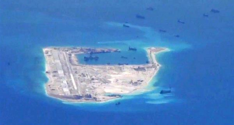 南シナ海で米戦略爆撃機が訓練　中国「地域の平和と安定を断固として守る」と反発