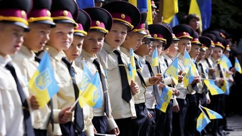 Украинский депутат предлагает готовить к войне с Россией даже дошкольников