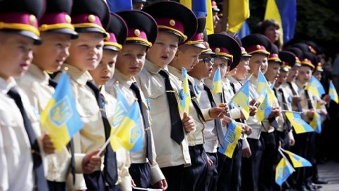 Украинский депутат предлагает готовить к войне с Россией даже дошкольников