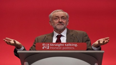 Jeremy Corbyn condemns violence "on both sides" in Venezuela
