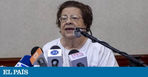 La presidenta del Cenidh, Vilma Núñez, durante una rueda de prensa