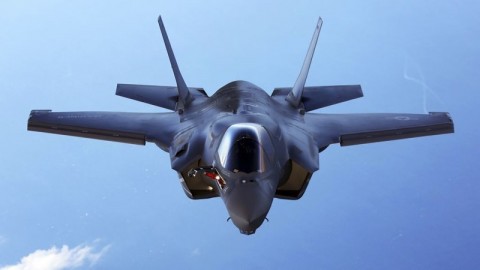 新大綱・中期防が決定、総額27兆4700億円　Ｆ３５追加購入105機