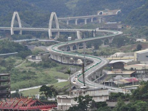 「蘇花公路改善計畫」減碳獲ISO 14067認證 臺灣首例落實工程減碳