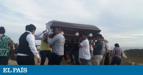 Journalist Carlos Dominguez's funeral.