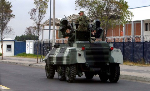 Tanqueta del Ejército Nacional.