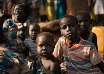 其中一個逃離南蘇丹朱巴戰鬥的家庭。