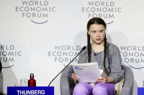 最早推動「周五為氣候罷課」運動的16歲發起人，瑞典少女吉莉雅塔14日獲得挪威國會議員提名，成為2019年諾貝爾和平獎的候選人。