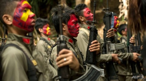 新人民軍的游擊隊（NPA）於2017年在馬尼拉東部的Sierra Madre山脈拍攝