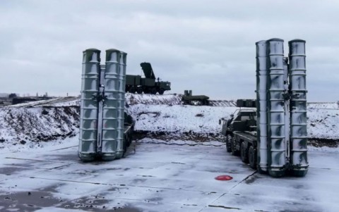 国54.5 billion in 2018-data showed foreign orders remains for Russian weapons in the annual report on government activities published in the House of Representatives by PM Dmitry Medvedev. Study by an international organization revealed the world's five major arms exporters are the United States, Russia, France, Germany and China.