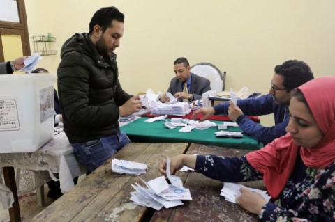 Opponents of Egypt's constitutional reforms call for 'no' vote