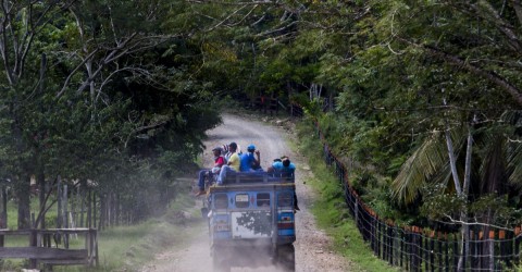 El desplazamiento se originó por la presencia de grupos ilegales.