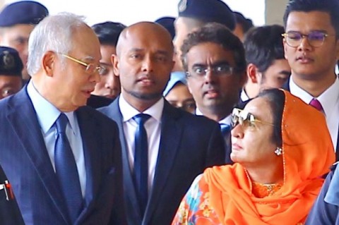 Govt, police file forfeiture suits against Najib and Rosmah over items worth RM711mil 