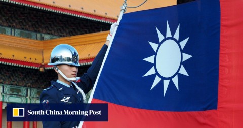 Taiwan should make clear that “avoiding war is much more important than fighting war”, according to former foreign minister Jason Hu. 