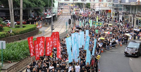 四萬港人十一抗中共威權 促律政司司長下台 