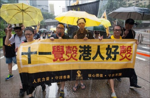 入境香港黑名單 前港督也在列 