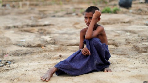 Bangladesh Registers Thousands of Orphans in Rohingya Refugee camps