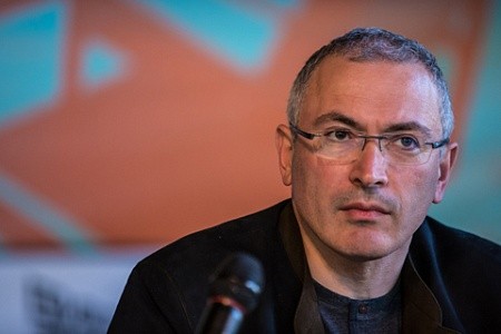 開放俄羅斯黨創辦人Mikhail Khodorkovsky建議：把總統選舉變成抗議活動，投廢票、缺席投票。