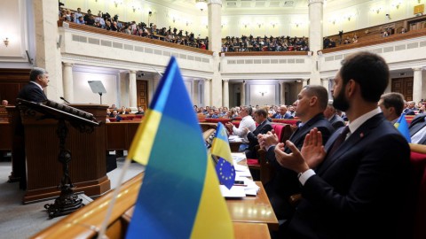 Верховная рада Украины может принять решение о разрыве дипотношений с Россией.