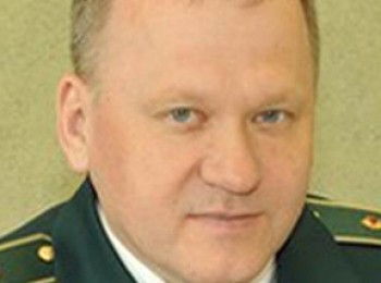 白俄羅斯邊界迅速成為聯邦海關官員最有利可圖的方向之一。12/25斯摩棱斯克州海關的負責人盧青斯基(Luzhinsky)也被拘留，涉嫌收到大規模的賄賂。2016年盧青斯基被懷疑試圖賄賂他的下屬。