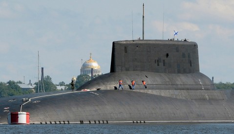 俄羅斯潛艦在北約海底電纜徘徊，讓北約盟國緊張。
