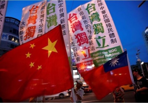中國告訴台灣以後將常態性演習; 台北方面回應，盡一切努力尋求和平。