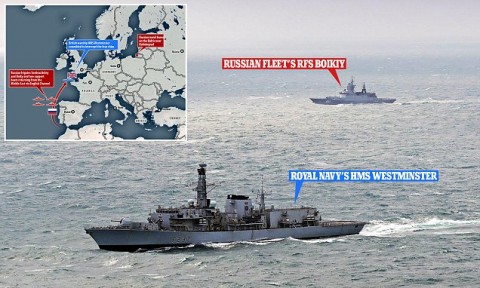 紅色警戒：英國皇家海軍用護衛艦攔截四艘俄羅斯海軍艦艇在英吉利海峽航行