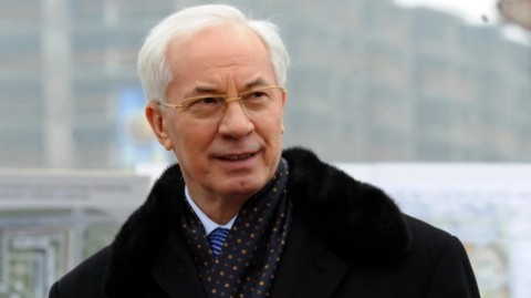 烏克蘭前總理Mykola Azarov：兵者，國之大事。只有根據憲法，才能動用。國會通過的「關於頓巴斯遭佔領案」，讓總統可以規避憲法制約用兵，是史上最腦殘的決定，但，代價卻是全民承擔。