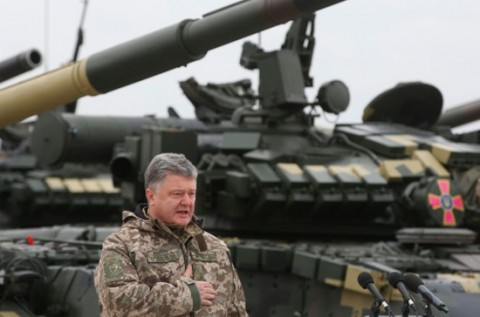 烏克蘭總統Petro Poroshenko接受德國媒體採訪時表示：烏克蘭的戰略目標，是10年內加入北約。烏克蘭可使北約更強大，同時，北約國家也可借鏡，烏克蘭獨立抗衡俄羅斯的經驗。