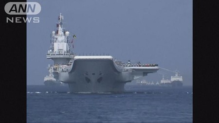 南シナ海で中国最大の観艦式　習近平氏強硬姿勢示す