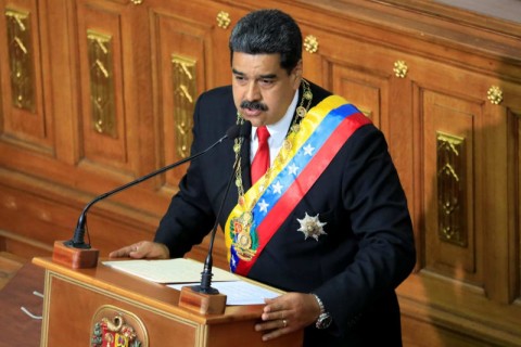 ベネズエラ、マドゥロ氏就任宣誓　憲法を無視 