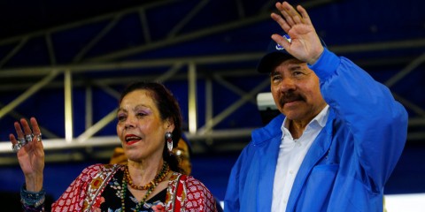 Vizepräsidentin Rosario Murillo mit Ehemann und Präsident Daniel Ortega