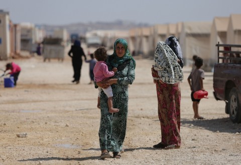 シリア、9日間で3万人避難 国連、今世紀「最悪」の惨事を警告