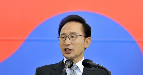 Lee Myung-bak, ex-presidente coreano, foto de archivo