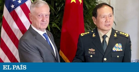 US Secretary of Defense Jim Mattis and China's Secretary Defense Wei FengHe in Singapore