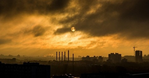 В Оренбургской области прокуратура возбудила уголовное дело из-за грязного воздуха. Как сообщает пресс-служба надзорноговедомства, в ночь с 8 на 9 сентября 2018 года в районе улиц зафиксированы превышения предельно допустимых концентраций по сероводороду .